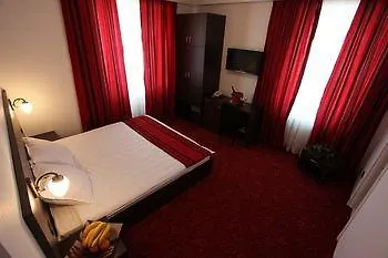 Old Town Hotel 4*