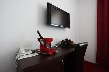 Hotel Old Town 4*