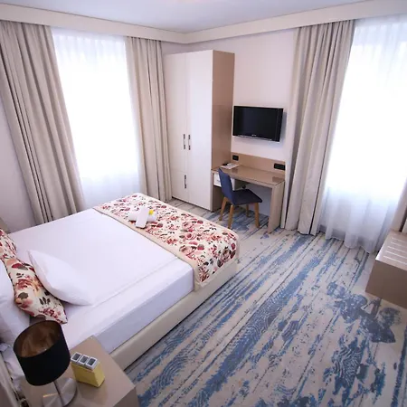 Old Town Hotel 4*